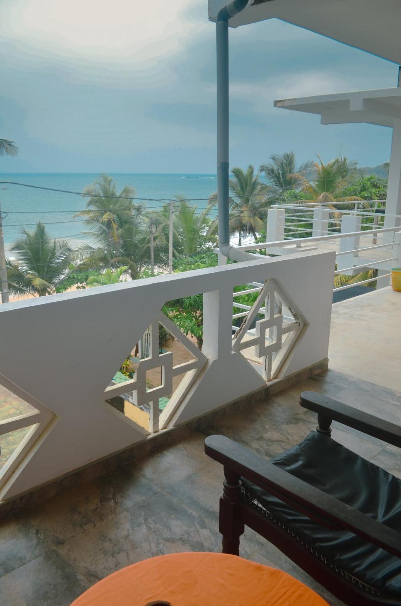 Glow Accommadation Тангалла Экстерьер фото