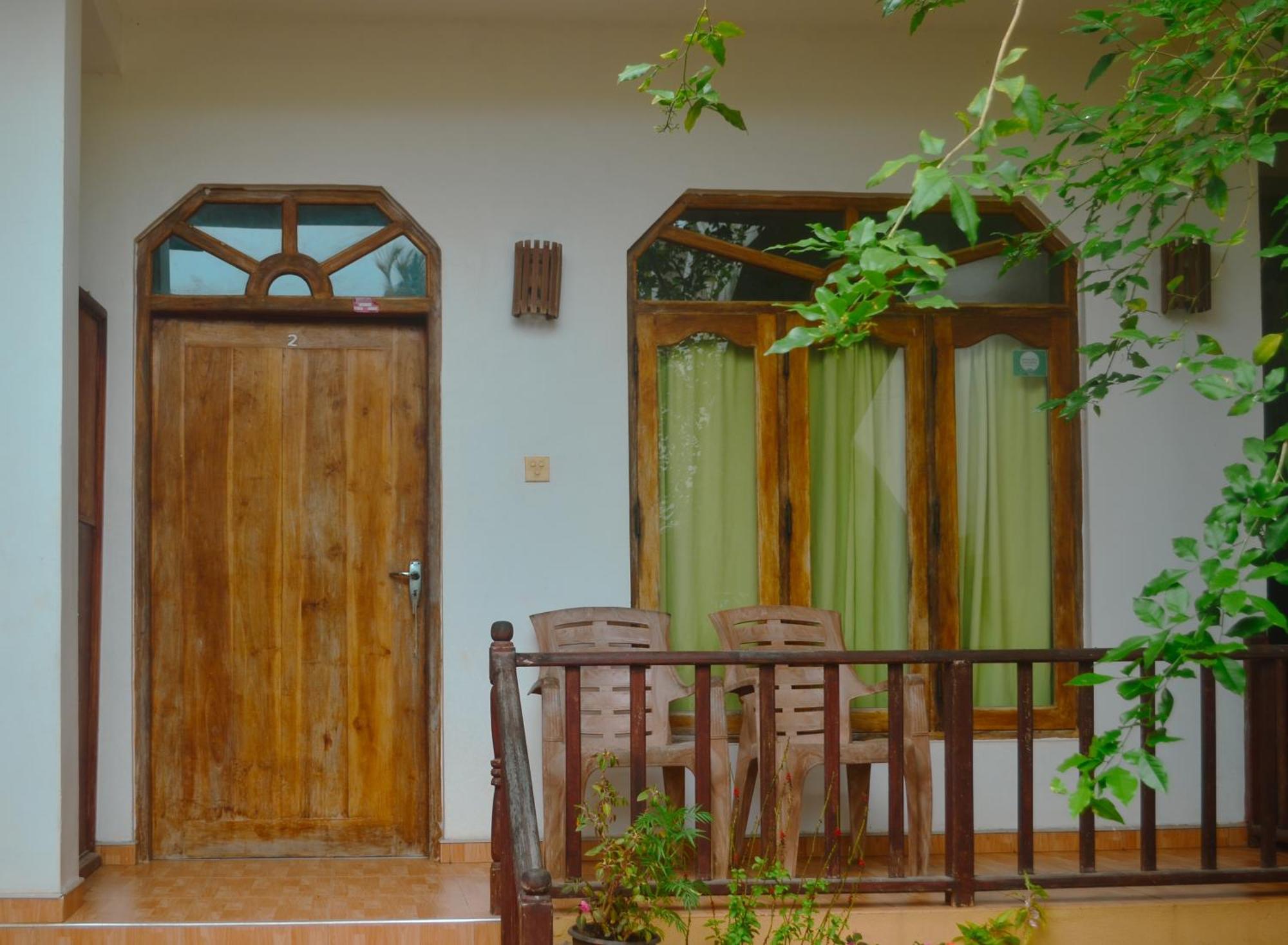 Glow Accommadation Тангалла Экстерьер фото